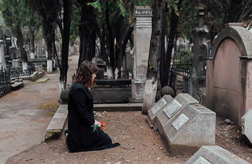 Comment changer le nom d’une concession de cimetière ?