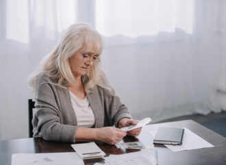 Comment payer les frais d’un enterrement quand on n’a pas d’argent ?